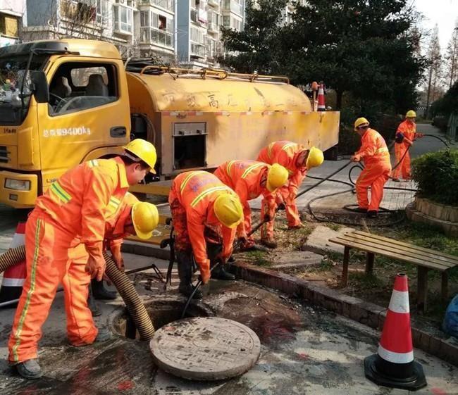 七里河市政管道清淤